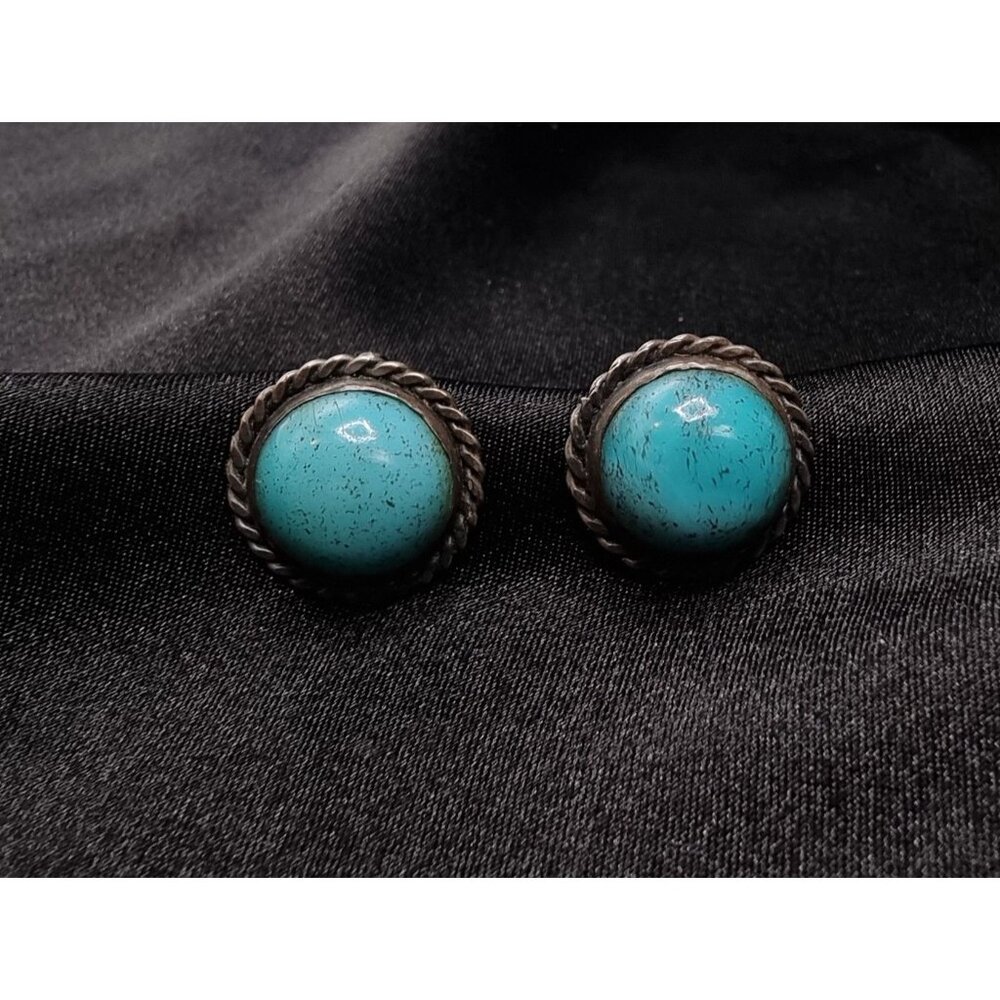 Vintage 1980S-1990S Howlite Sterling Silver 925 Screw Back Earrings